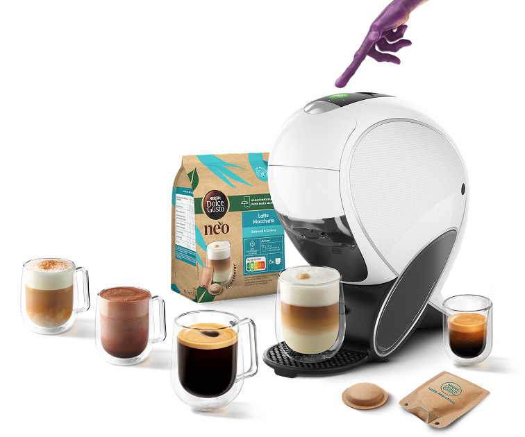 Cafetera de c&aacute;psulas NEO Latte Krups negra preparando bebidas con leche, macchiattos y chocolate