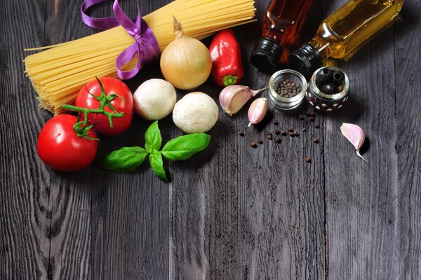 especias aromáticas: albahaca Albahaca