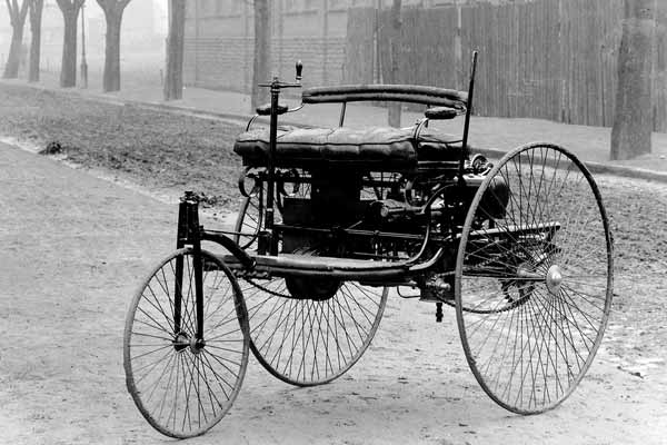 Primer coche historia Primer coche historia