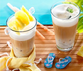 Ice Cappuccino con granizado de piña y de coco